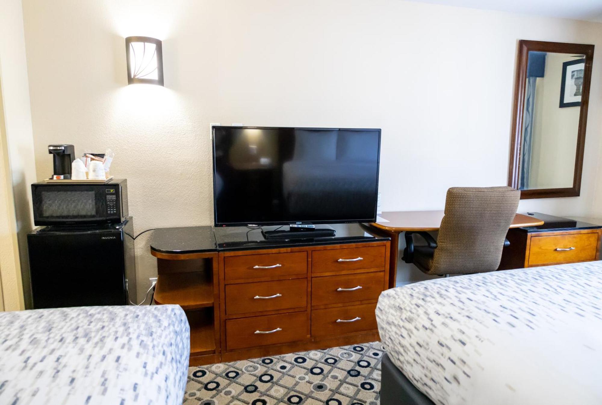Days Inn By Wyndham College Park Atlanta Airport South Esterno foto