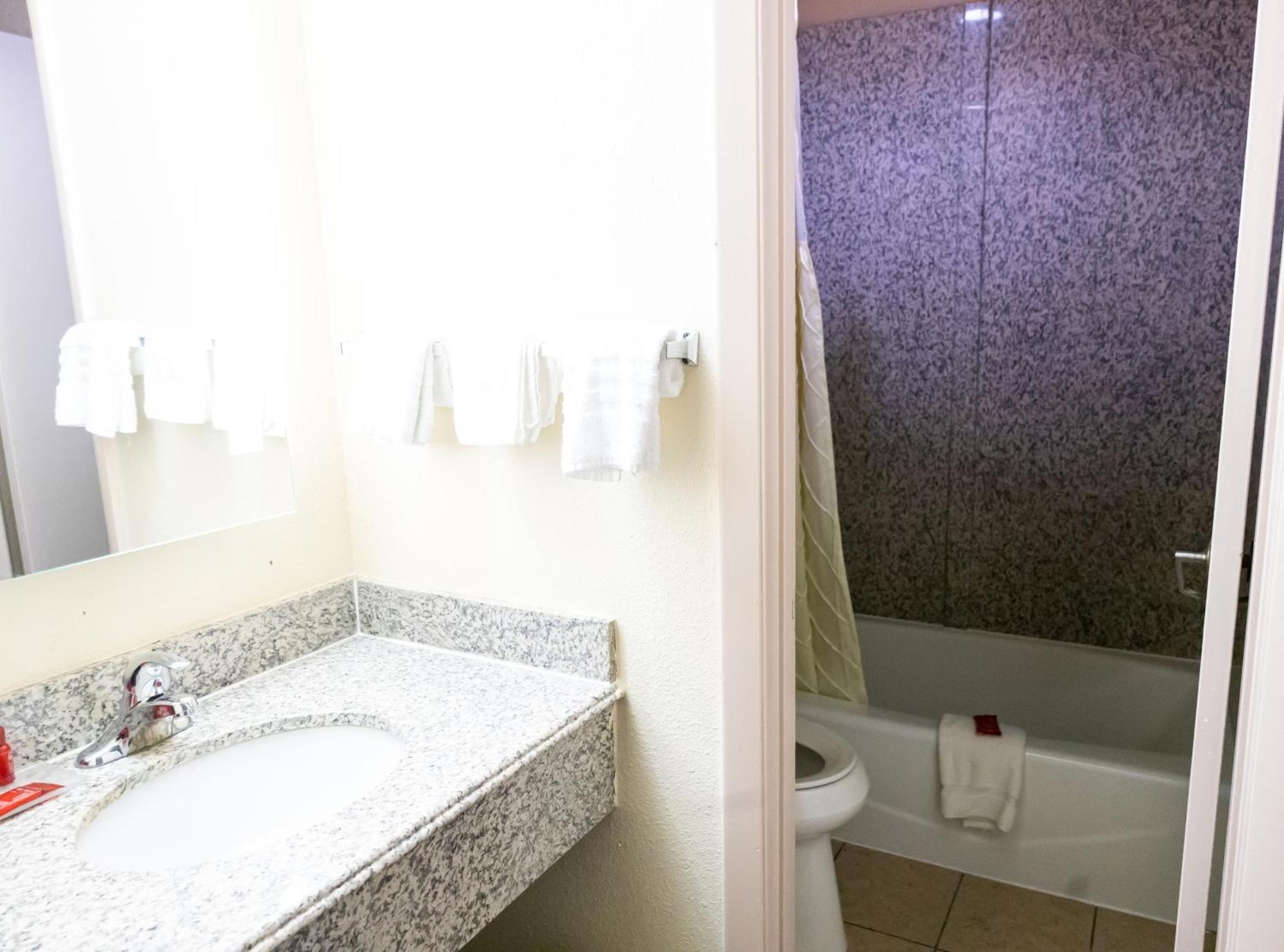 Days Inn By Wyndham College Park Atlanta Airport South Esterno foto